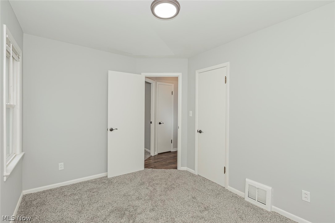 29228 Forestgrove Road Willowick, OH 44095 - Photo 29 of 35