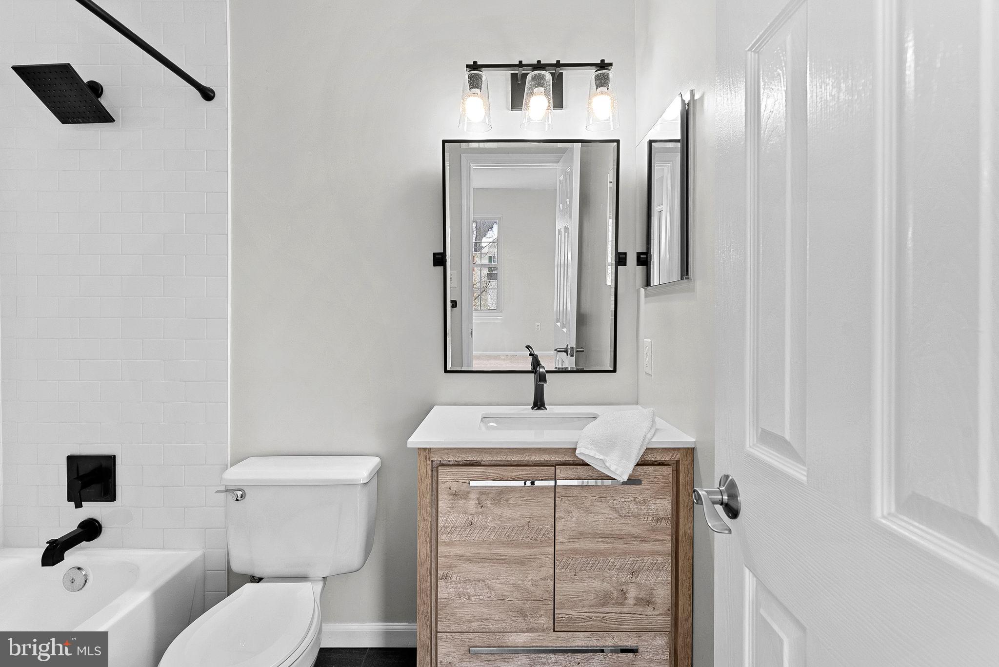 20718 Apollo Terrace Ashburn, VA 20147 - Photo 28 of 44 Fully Updated En Suite Bathroom #2