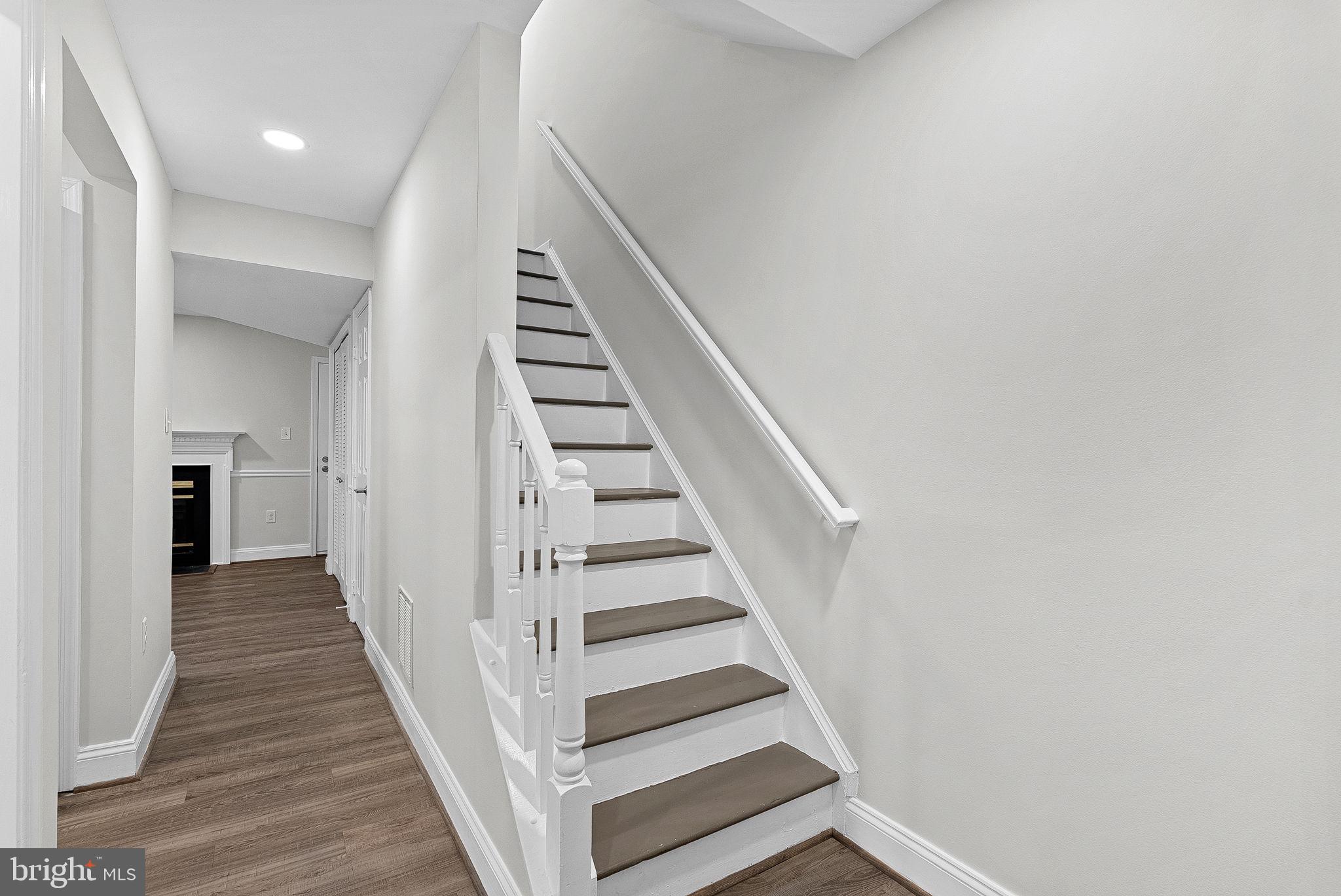 20718 Apollo Terrace Ashburn, VA 20147 - Photo 29 of 44