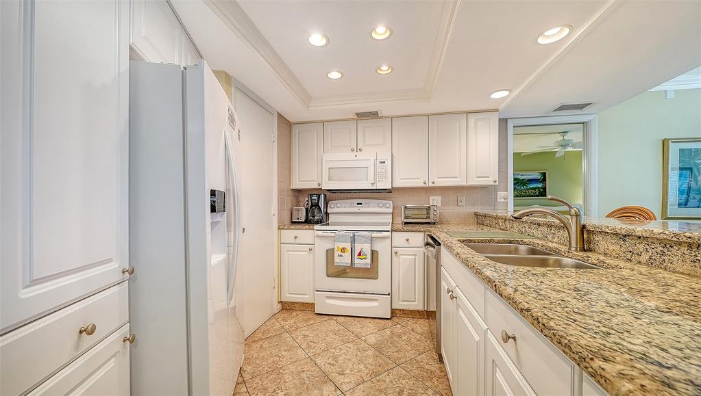 5920 Midnight Pass Road, Unit 1003 Sarasota, FL 34242 - Photo 13 of 89