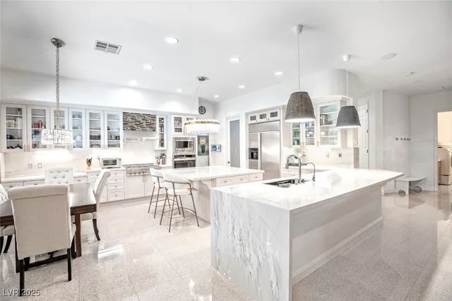 $1,345,000 | 5405 San Bellasera Court, Las Vegas, NV 89141