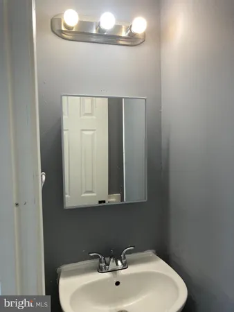 a bathroom with a toilet