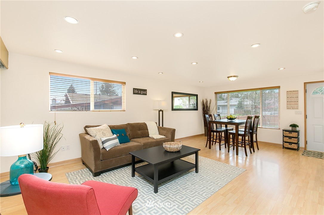22711 2nd Place West Bothell, WA 98021 - Photo 12 of 25