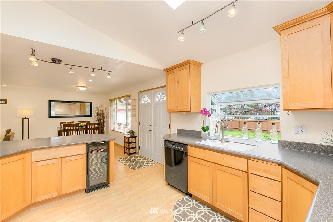 22711 2nd Place West Bothell, WA 98021 - Photo 22 of 25