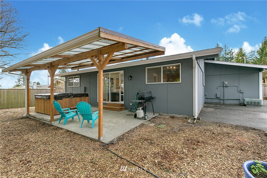22711 2nd Place West Bothell, WA 98021 - Photo 23 of 25