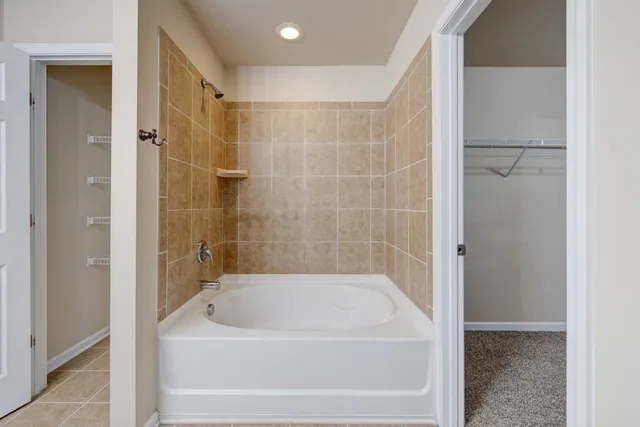 $2,450 | 654 Pemberton Drive, Lebanon, TN 37087