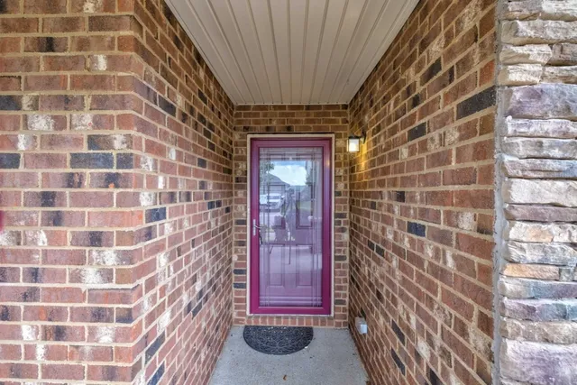 $2,450 | 654 Pemberton Drive, Lebanon, TN 37087