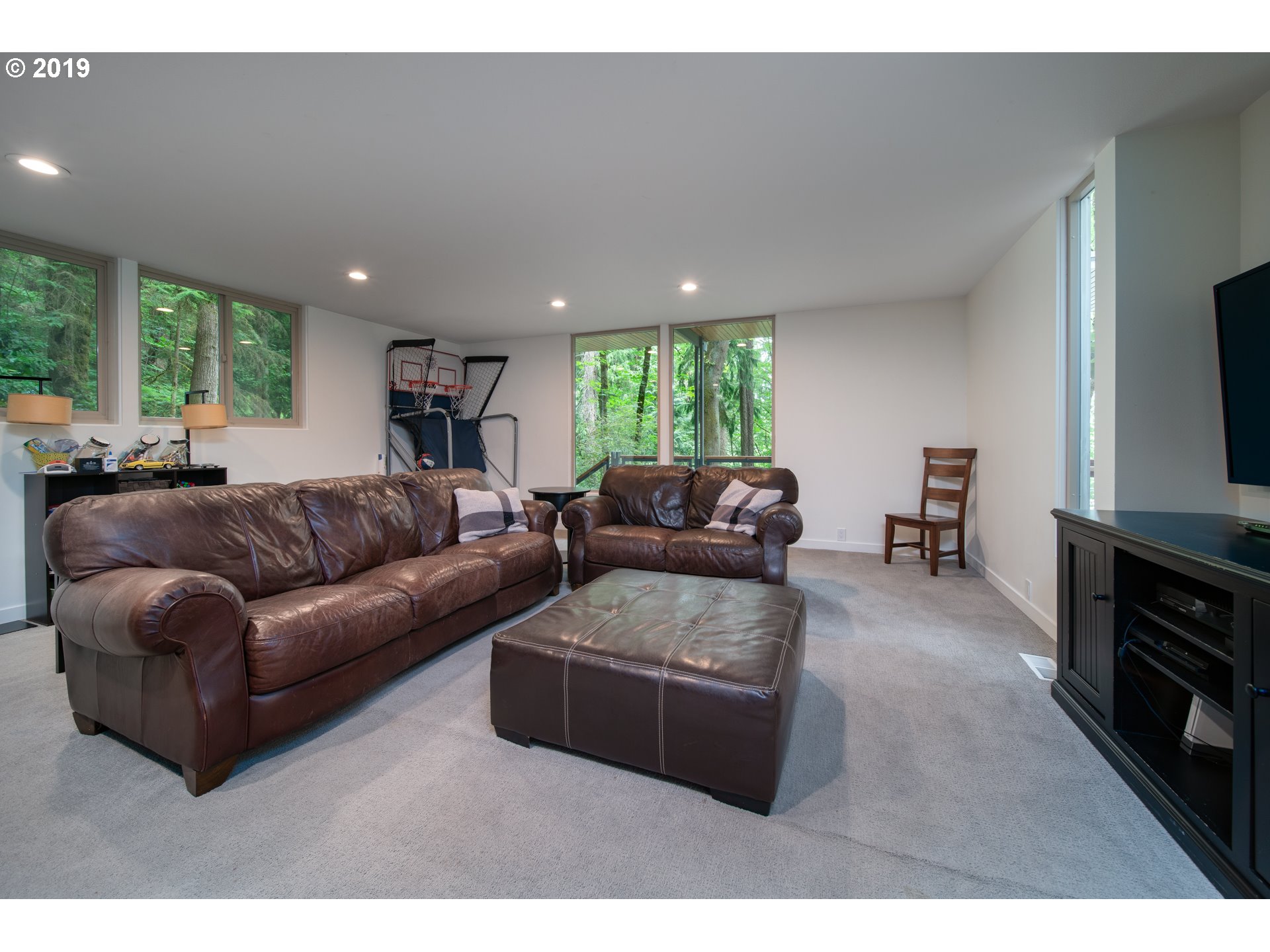 1250 South Radcliffe Road Portland, OR 97219 - Photo 11 of 32 Gallery Image 11