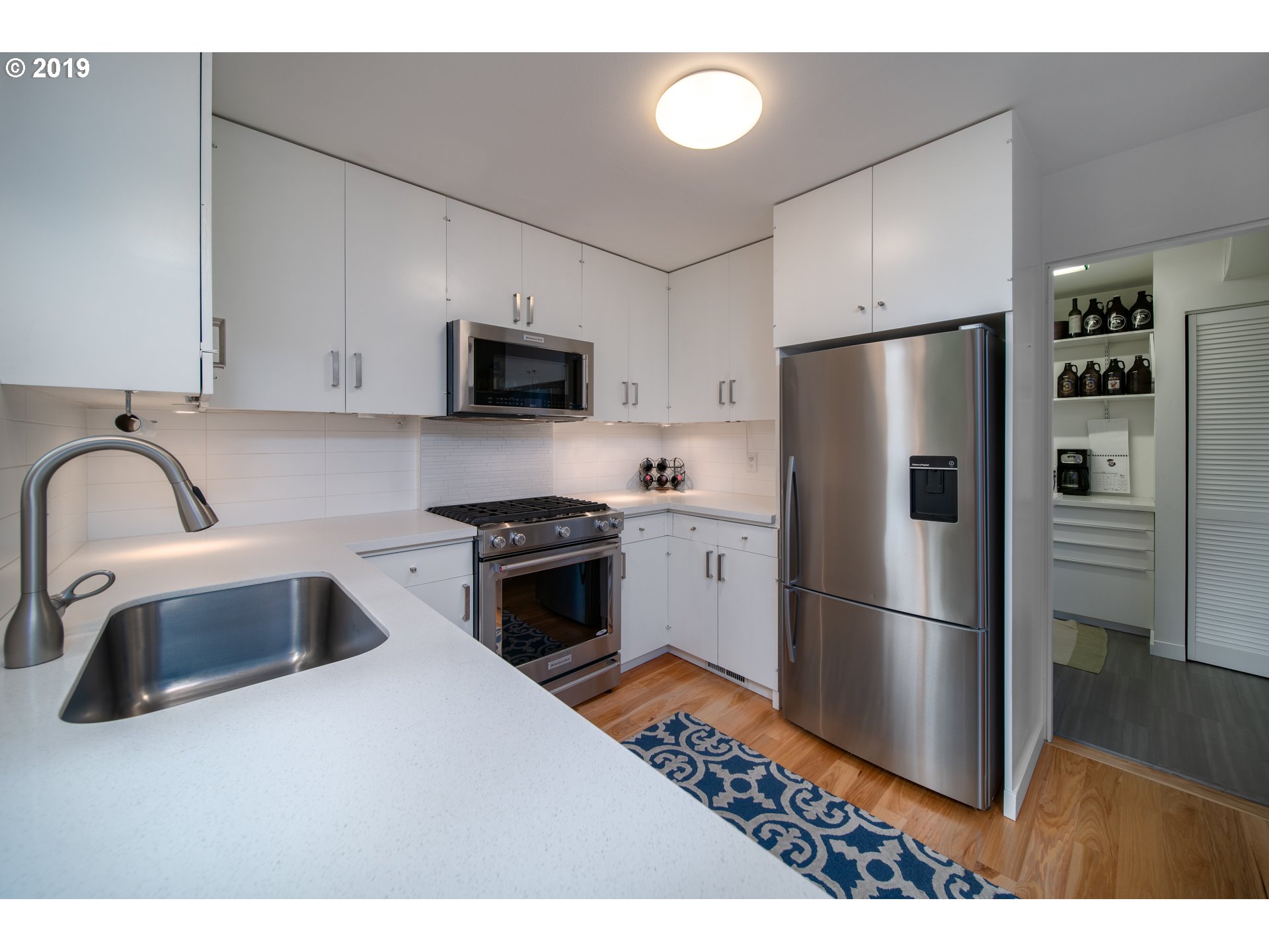 1250 South Radcliffe Road Portland, OR 97219 - Photo 6 of 32 Gallery Image 6