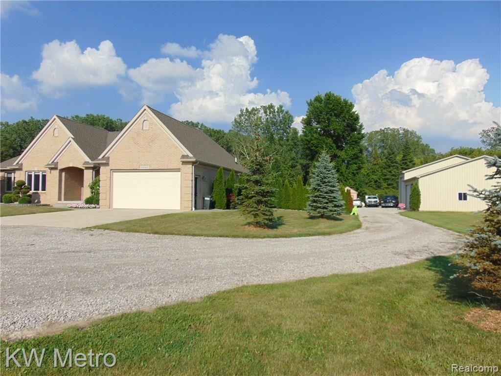 8043 Starville Road Algonac, MI 48001 - Photo 3 of 36 Oakshire & Starville 050.JPG