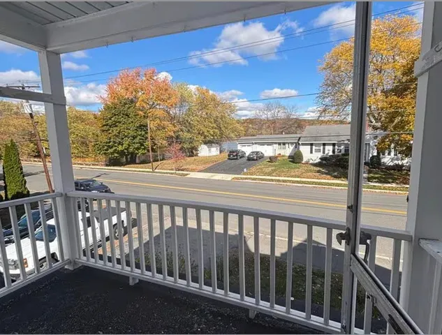 $2,400 | 94-96 Columbia Park, Unit 94, Haverhill, MA 01830