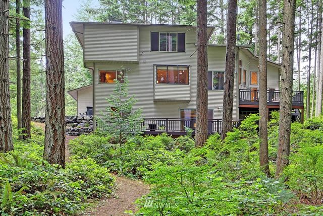 $779,100 | 8822 221st Avenue Northeast, Redmond, WA 98053