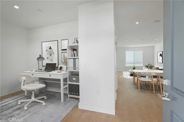 $2,665 | 8750 Sepulveda Boulevard, Unit 410, North Hills, CA 91343