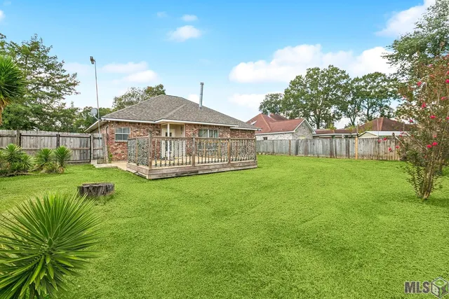 $207,900 | 804 Circle Drive, Baker, LA 70714