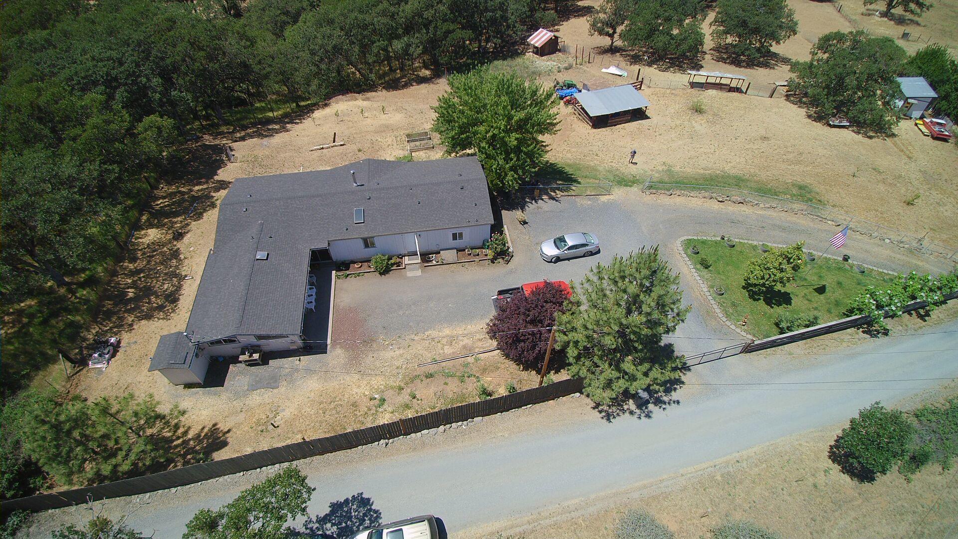 214 Haven Road Jacksonville, OR 97530 - Photo 2 of 38 YUN00134