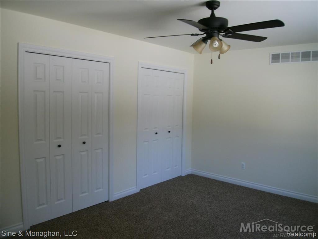 9511 Amy Road Algonac, MI 48001 - Photo 12 of 16 11.JPG