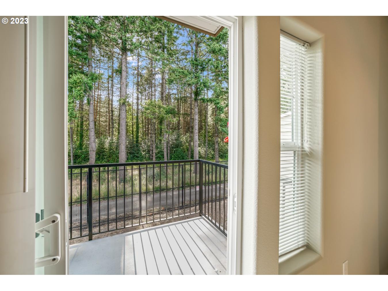 10595 Northeast Cedar Falls Loop Hillsboro, OR 97006 - Photo 27 of 27 a view of a balcony