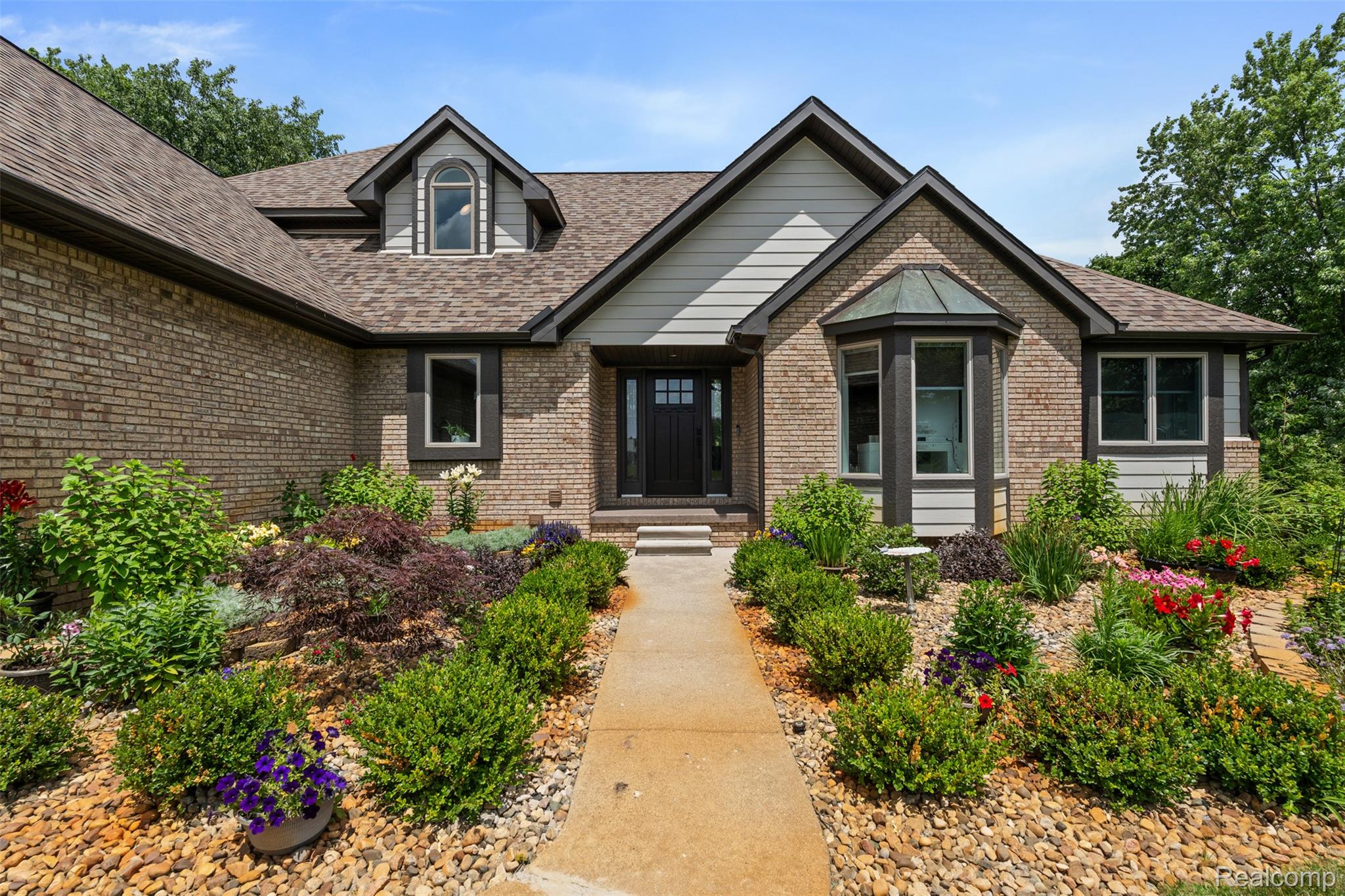 55550 Lee Road New Hudson, MI 48165 - Photo 6 of 87 6_55550 lee rd_005.jpg