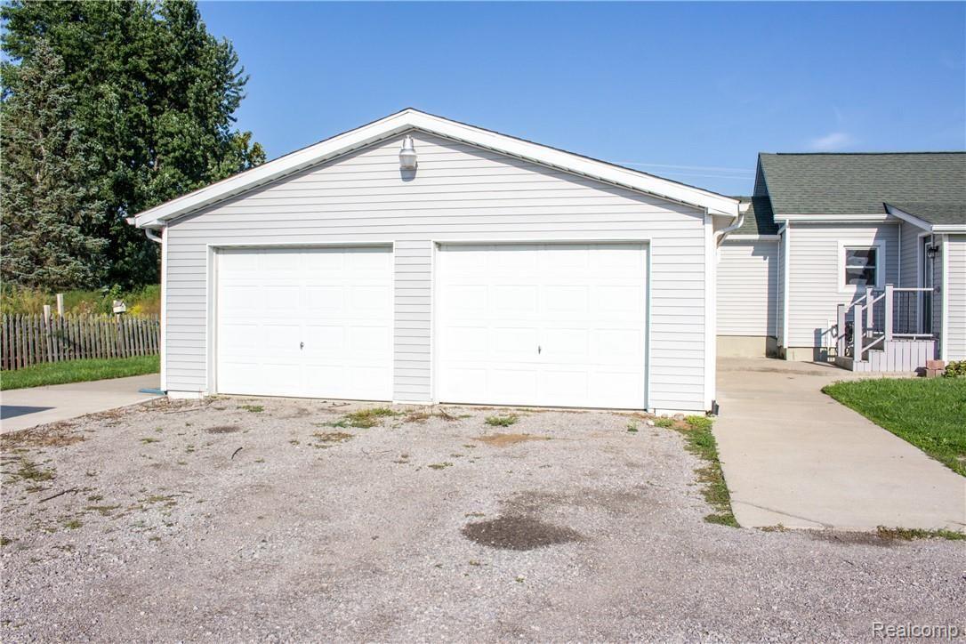 8965 East Burt Road Birch Run, MI 48415 - Photo 26 of 31 Burt-27.jpg