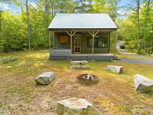 $58,000 | 167 Town Farm Road, Anson, ME 04958