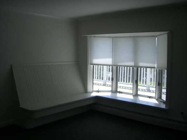 2 Wallace Road, Unit 2M Stockbridge, MA 01262 - Photo 14 of 19 Bedroom window seat
