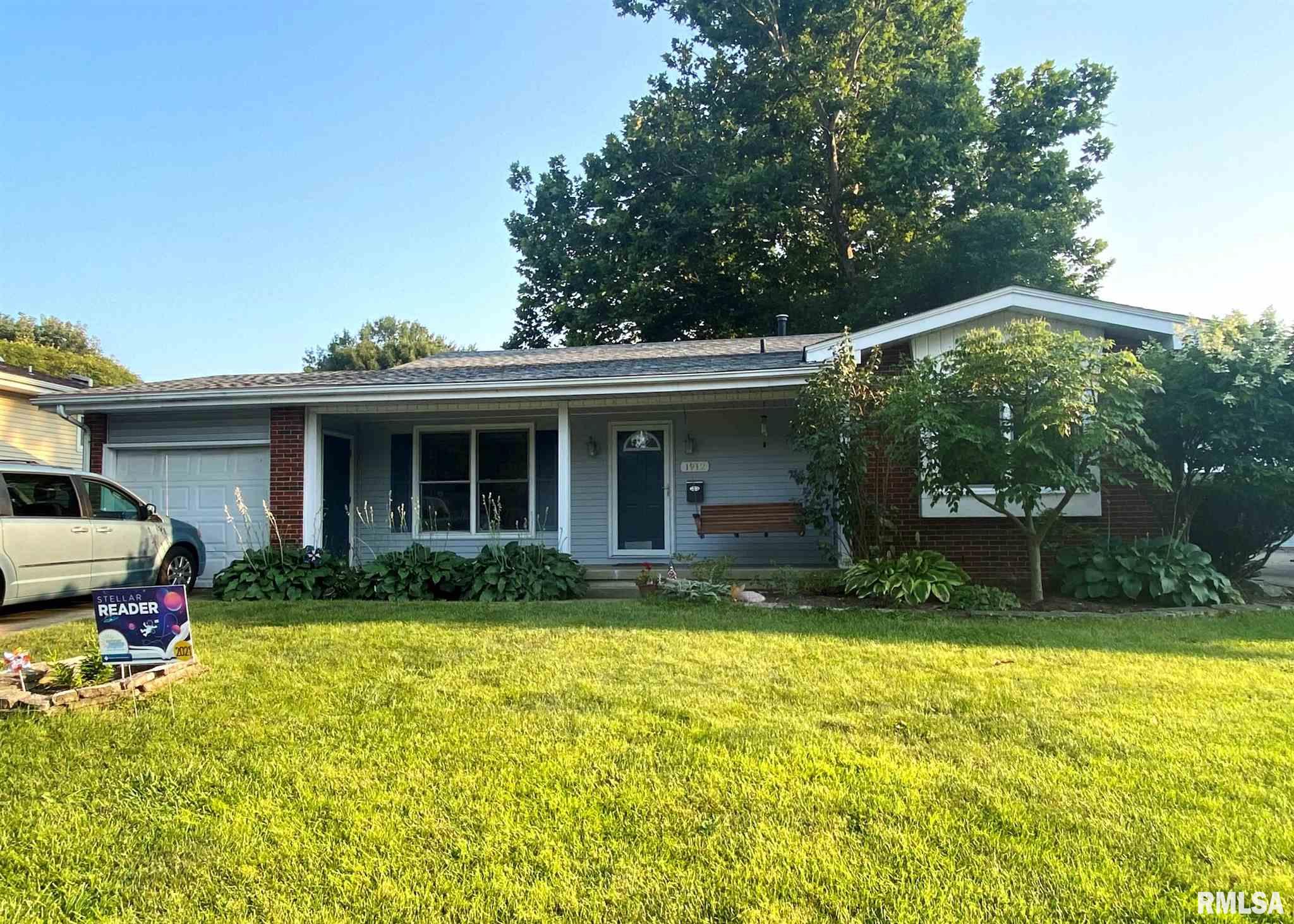 1912 Creighton Road Springfield, IL 62703 - Photo 1 of 30 Gallery Image 1