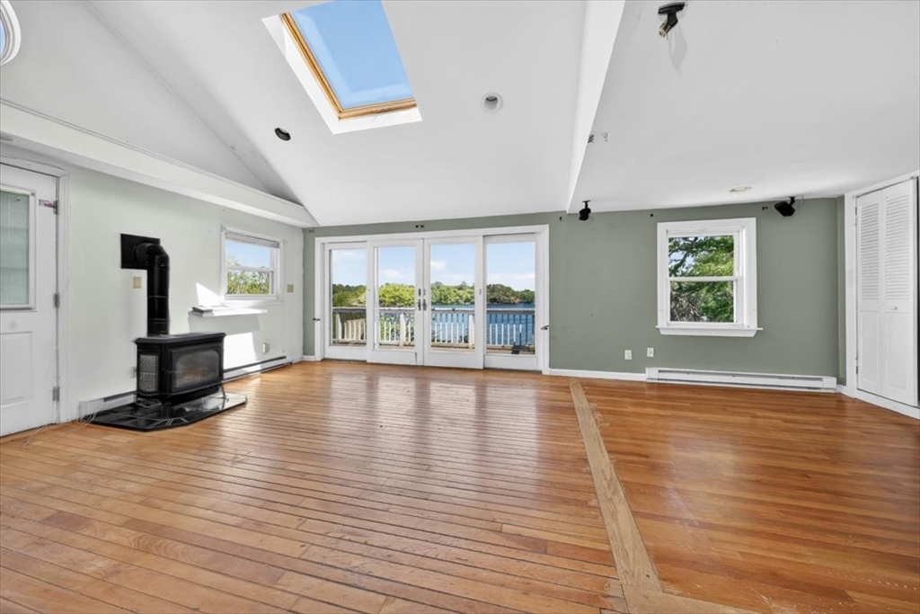 207 Sandy Beach Road Plymouth, MA 02360 - Photo 7 of 39