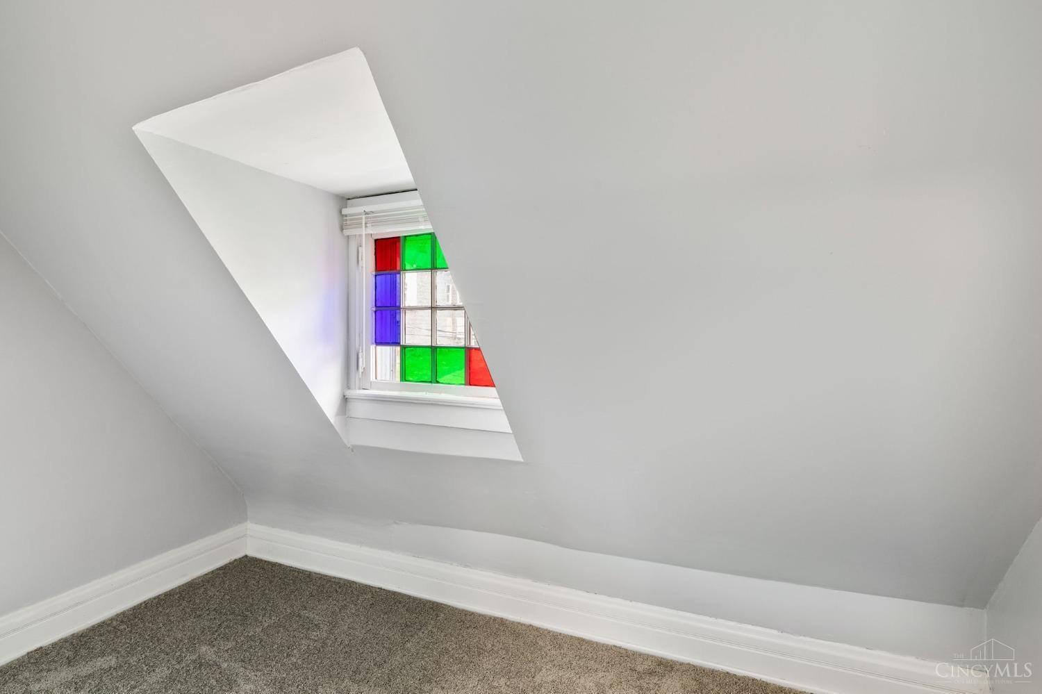 3157 River Road Cincinnati, OH 45204 - Photo 16 of 19 Gallery Image 16
