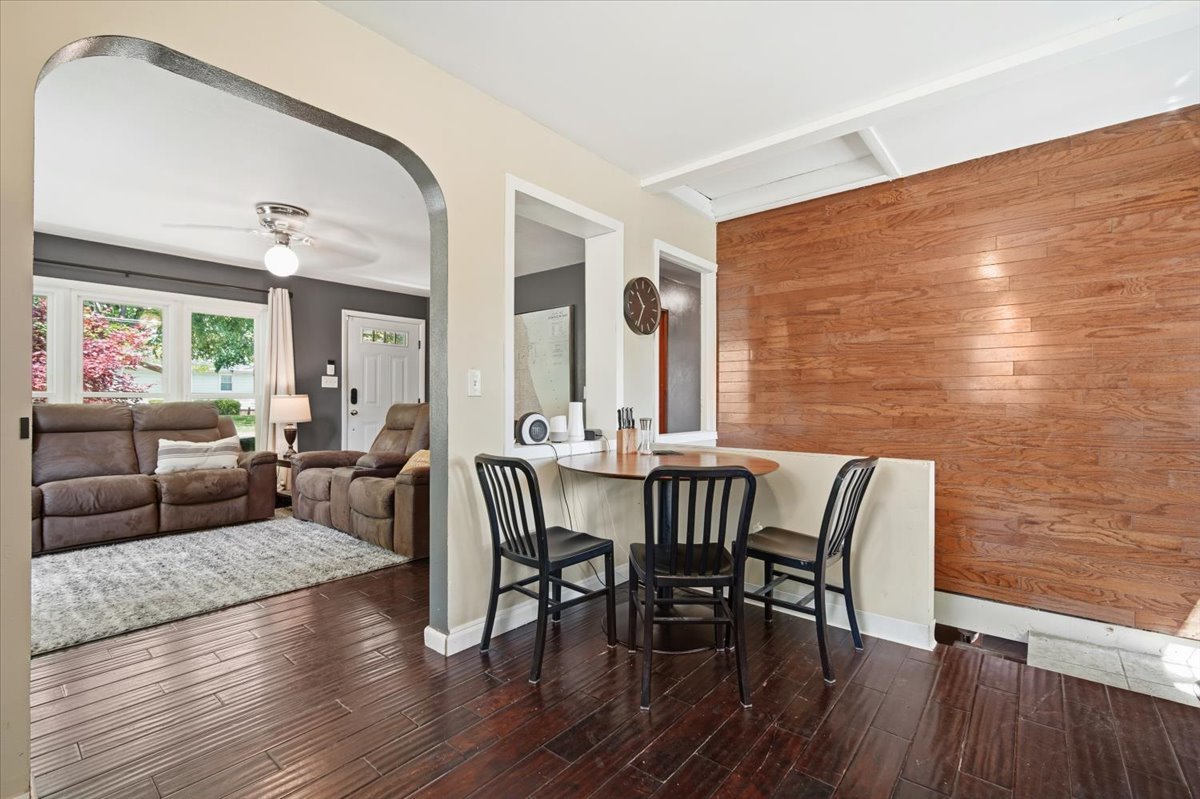 505 East Poplar Street Normal, IL 61761 - Photo 6 of 28