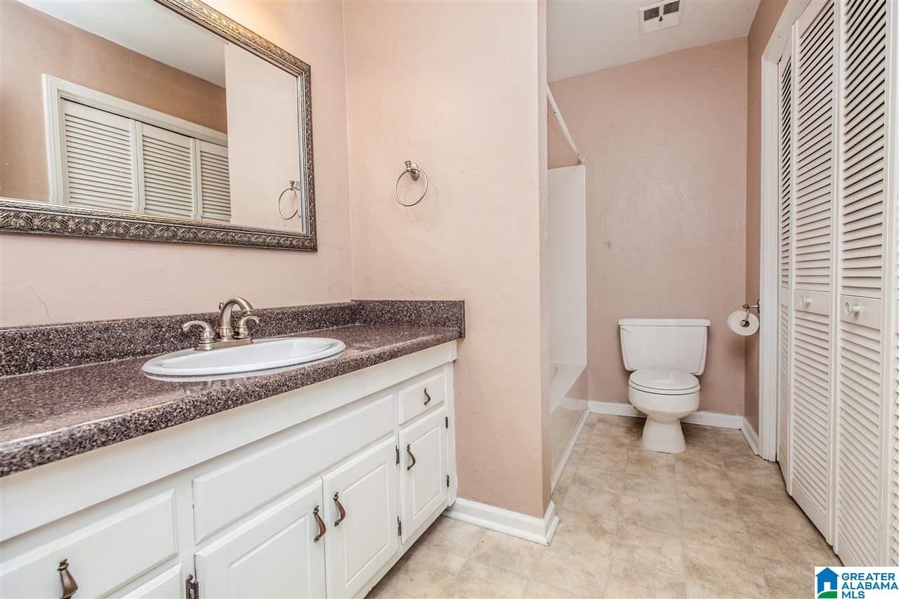3305 Sunniroc Road Birmingham, AL 35210 - Photo 27 of 35