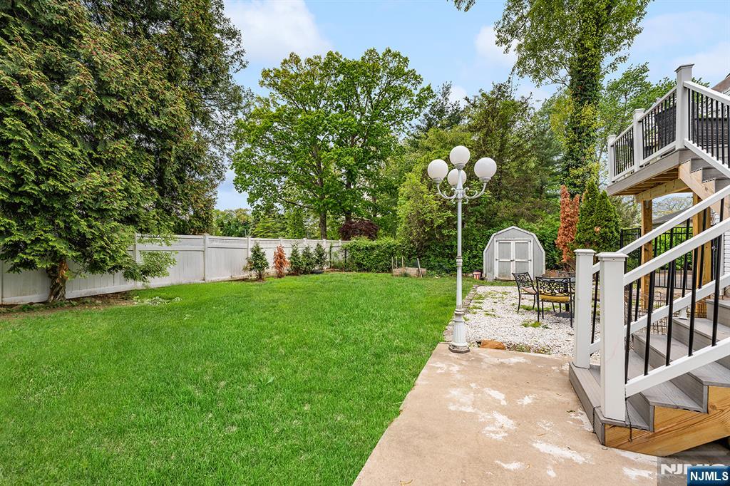 210 Alps Road Wayne, NJ 07470 - Photo 23 of 31