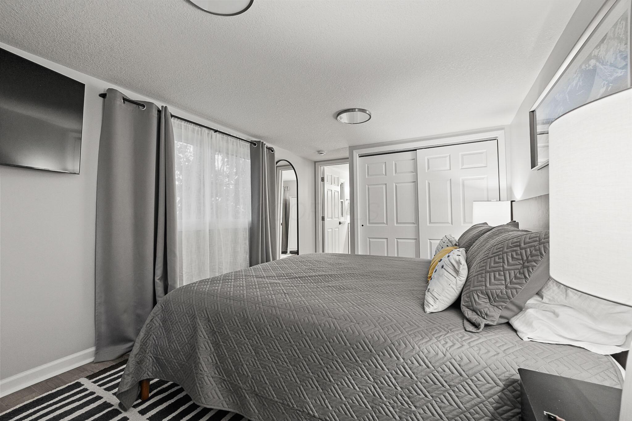 10983 Hebron Road Buckeye Lake, OH 43008 - Photo 21 of 34 AirBNB_-12