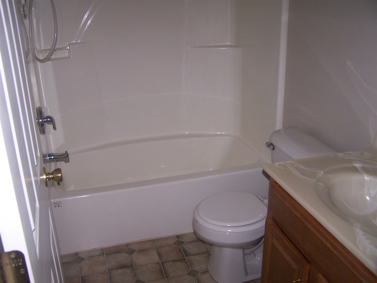 1661 Fairway Drive Decatur, IN 46733 - Photo 6 of 11
