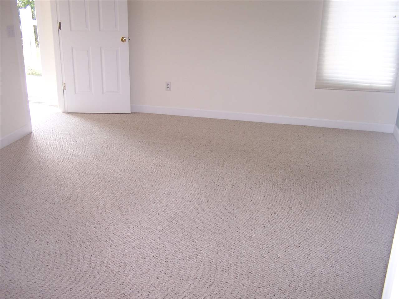 1661 Fairway Drive Decatur, IN 46733 - Photo 8 of 11