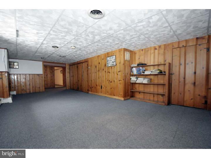1048 Sproul Road Bryn Mawr, PA 19010 - Photo 19 of 25 Family Room