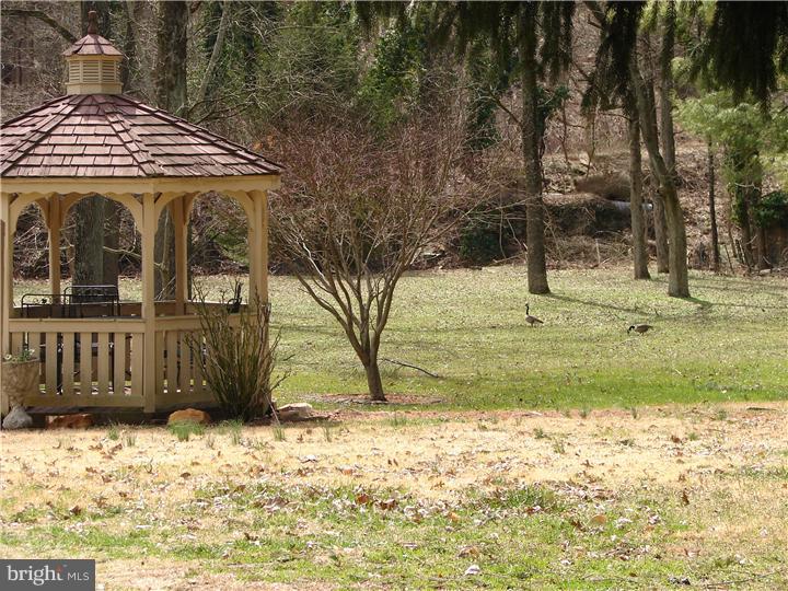 1048 Sproul Road Bryn Mawr, PA 19010 - Photo 25 of 25 Gallery Image 25