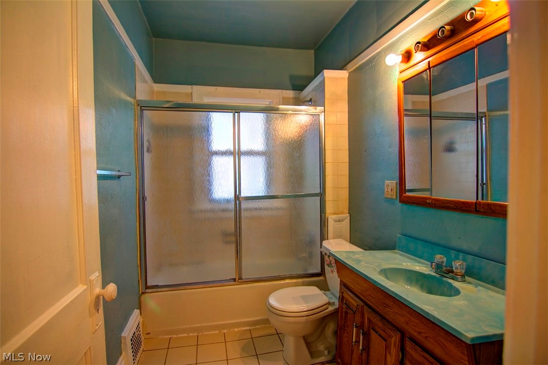 2193 Edgewood Road Cleveland, OH 44118 - Photo 16 of 18