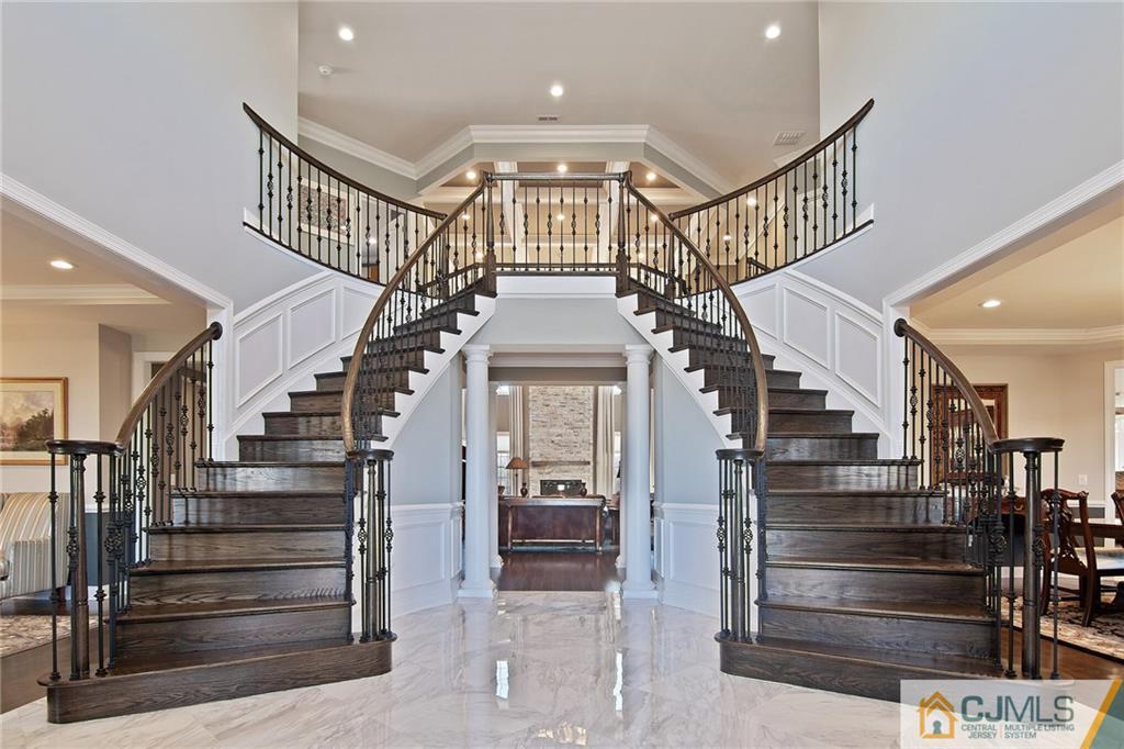 25 Preakness Drive Monroe Township, NJ 08831 - Photo 2 of 48 a view of entryway and hall with wooden floor