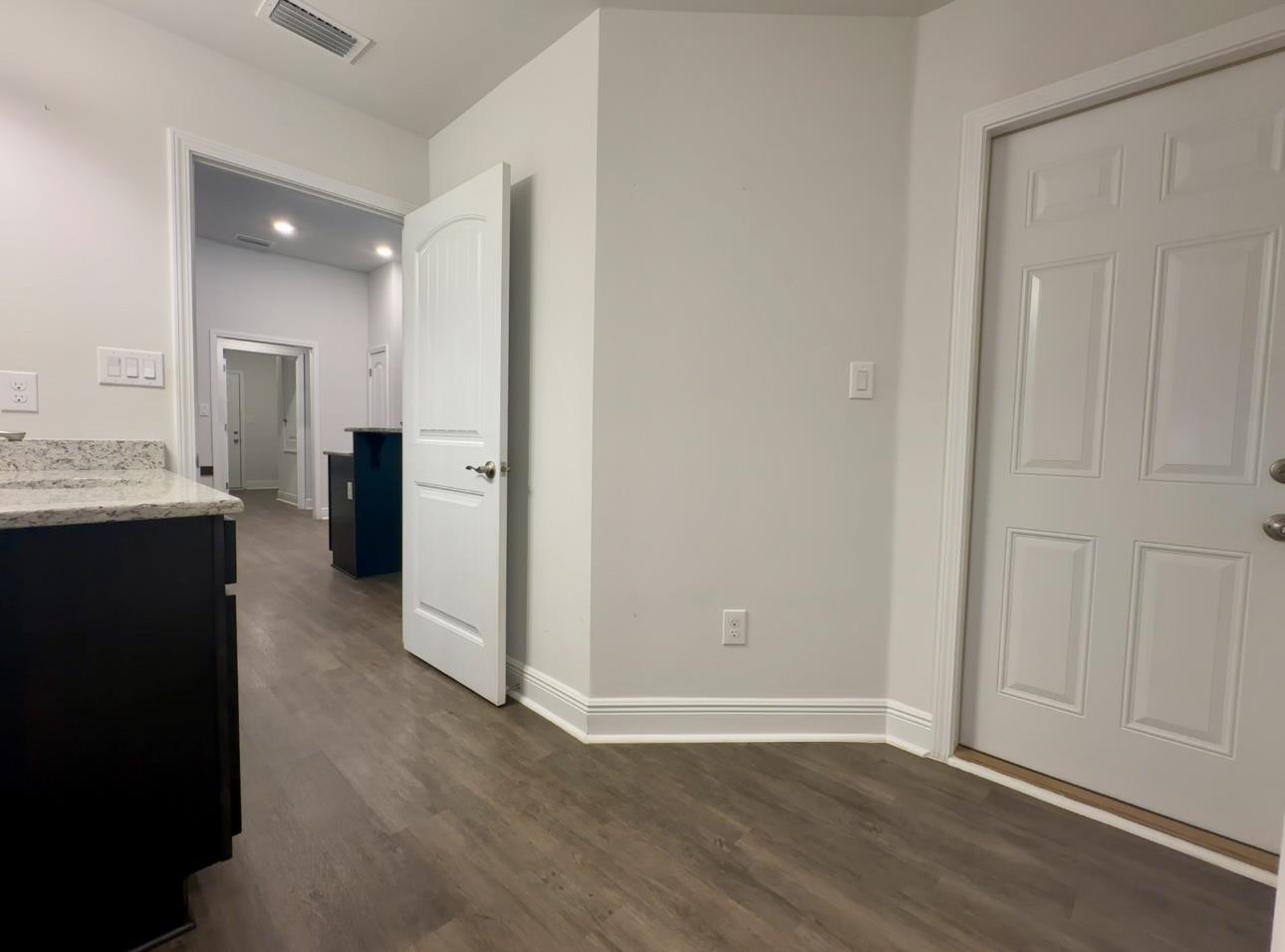 2481 Cherrywood Drive Foley, AL 36535 - Photo 24 of 36 Bathroom