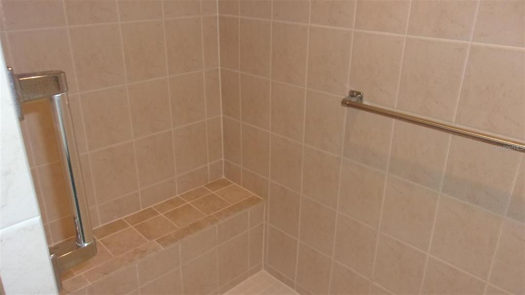 8781 Southwest 82nd Court Road Ocala, FL 34481 - Photo 15 of 40 Gallery Image 15