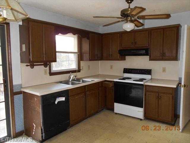 203 Locklear Street Mount Airy, NC 27030 - Photo 3 of 5 Kitchen.