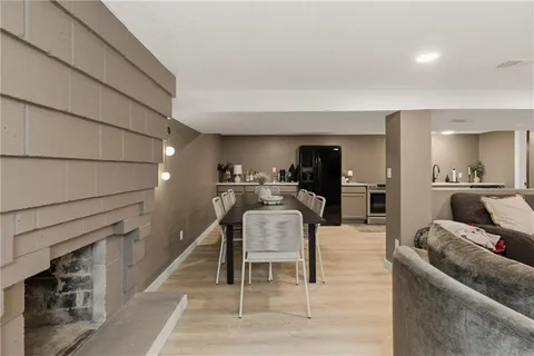 $439,000 | 927 West 20th Terrace, Lawrence, KS 66046