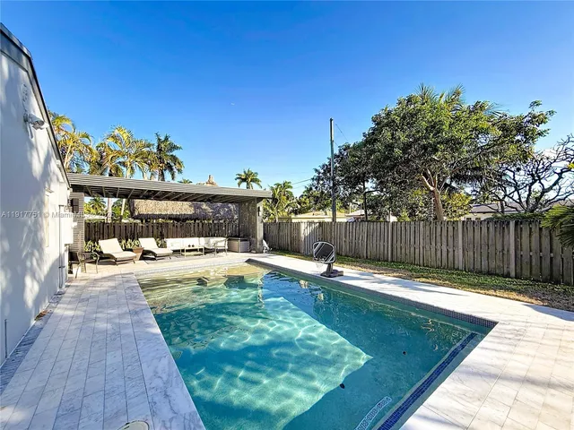 $787,500 | 1031 North 16th Avenue, Hollywood, FL 33020