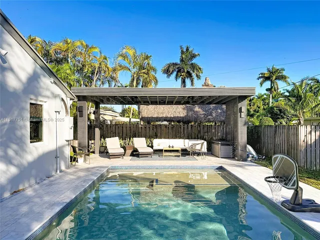 $787,500 | 1031 North 16th Avenue, Hollywood, FL 33020