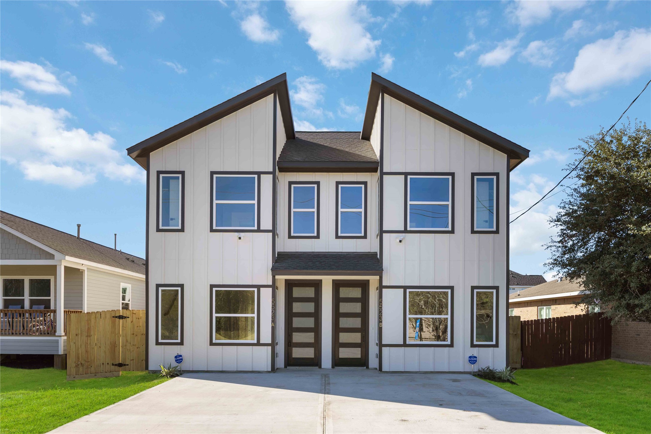 a front view of house with yard