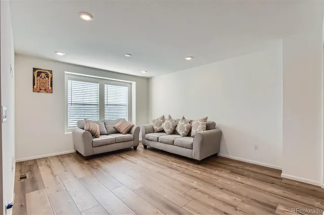 $3,800 | 21192 East Stanford Drive, Aurora, CO 80015