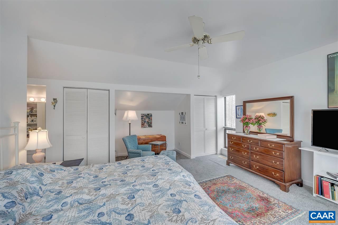 230 Turkey Ridge Lane Charlottesville, VA 22903 - Photo 17 of 26 Gallery Image 17