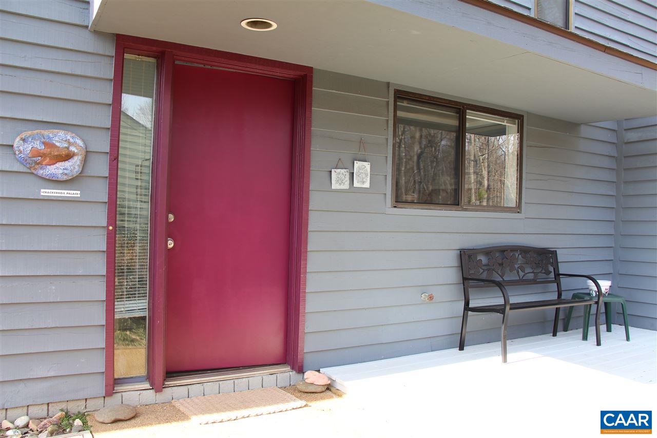 230 Turkey Ridge Lane Charlottesville, VA 22903 - Photo 4 of 26 Gallery Image 4