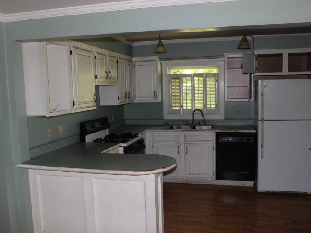 765 Middle Road Dummerston, VT 05301 - Photo 2 of 36 Gallery Image 2