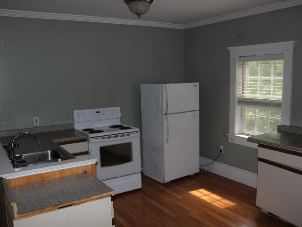 765 Middle Road Dummerston, VT 05301 - Photo 5 of 36 Gallery Image 5